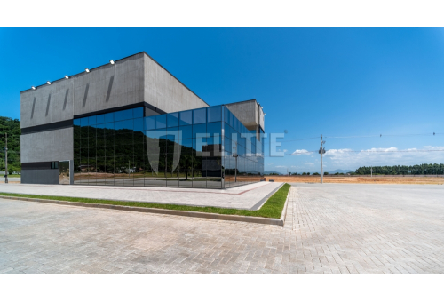 Complexo Empresarial Porto Belo Lotes com 1000,00m²